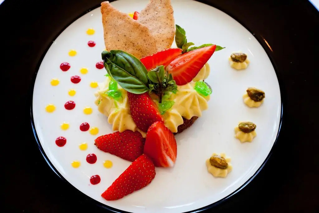 Hôtel Restaurant Les Lavandins