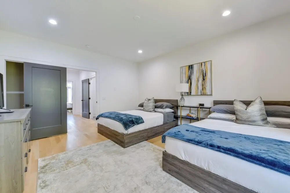 Luxe Townhome in South End Charlotte Near Uptown!