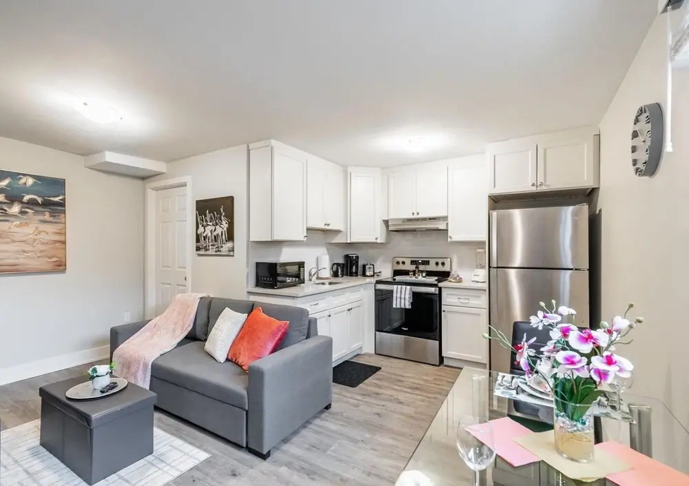 1BR - Boutique Apt With Netflix - Prime Location
