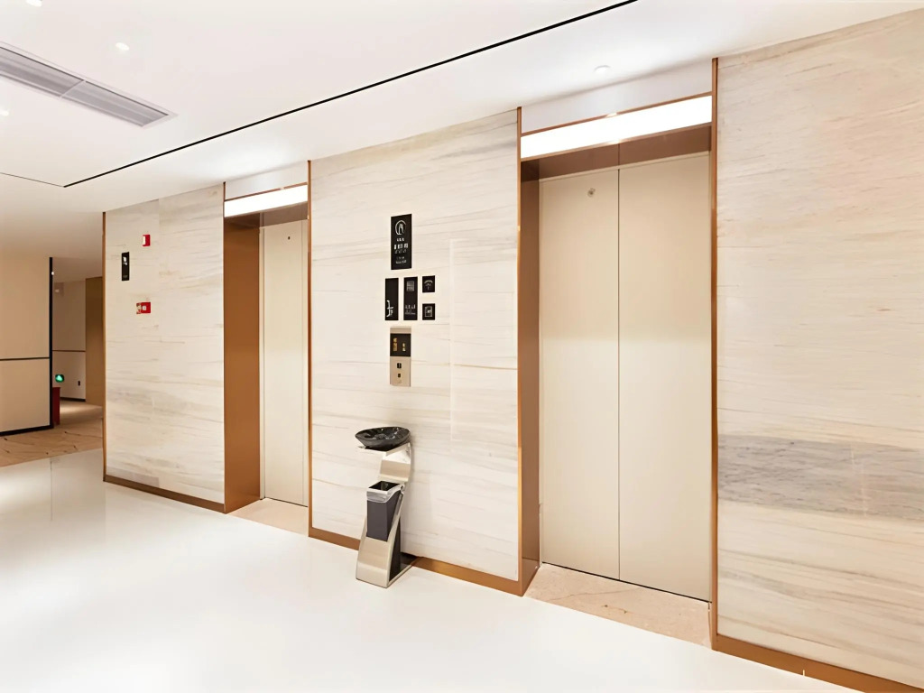 City Comfort Inn (Haikou Xiuying District Wanda Plaza)