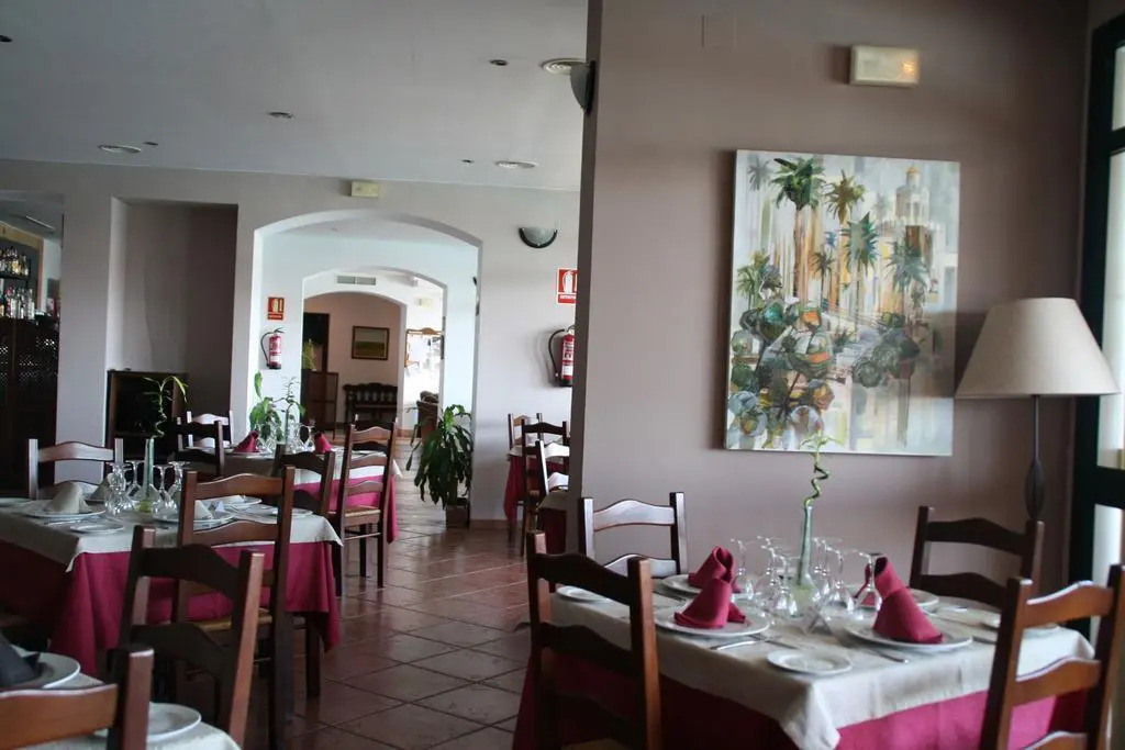 Hotel Tugasa Arco de la Villa