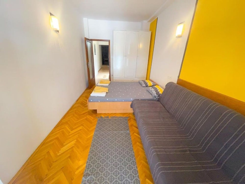 Apartments Ani