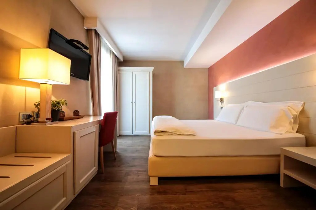 H2O ROOMS