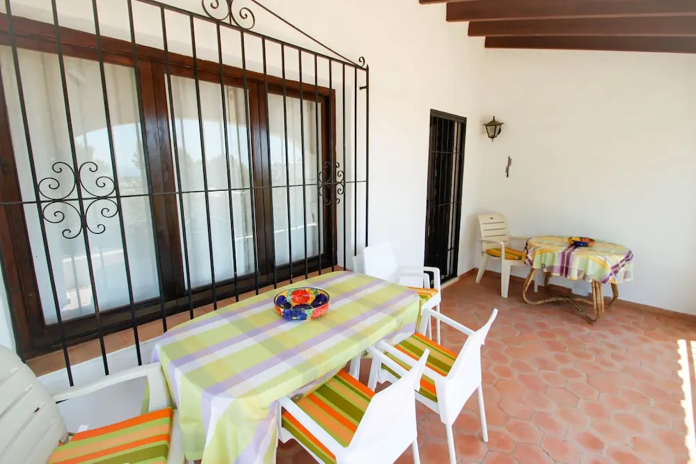 Frajapie - sea view villa with private pool in Moraira