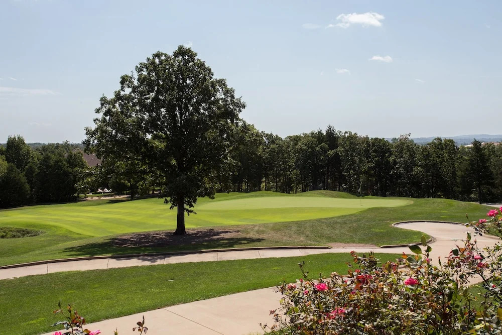 Great Gatsby 2 Bedrooms 2 Bathrooms Condo
