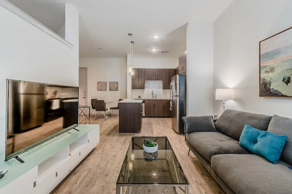 Magnolia Lux Condos by Barsala