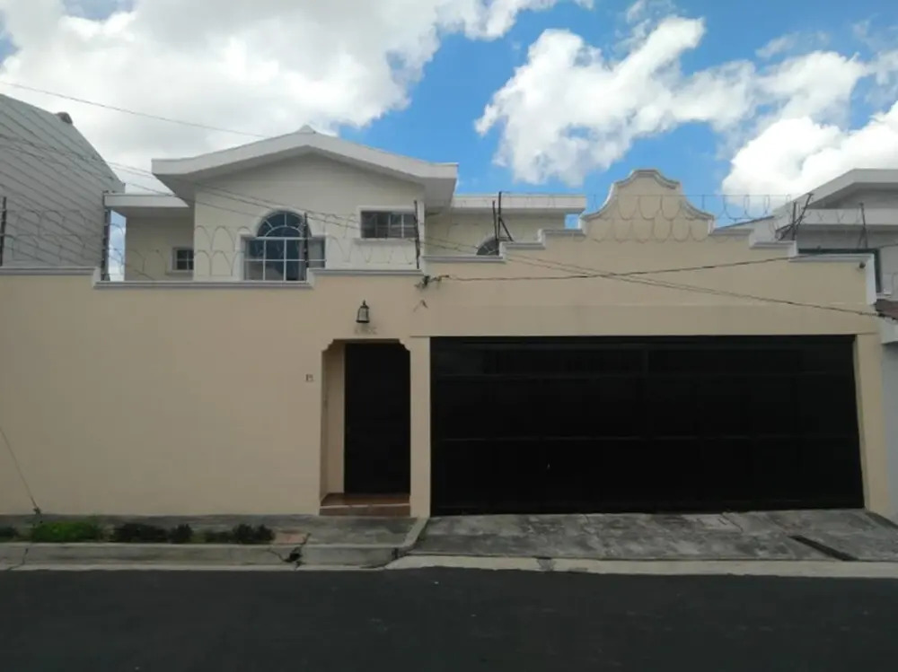 Entire House Spacious and Elegant