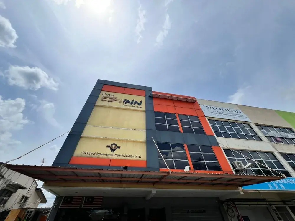Hotel O Ezi Inn