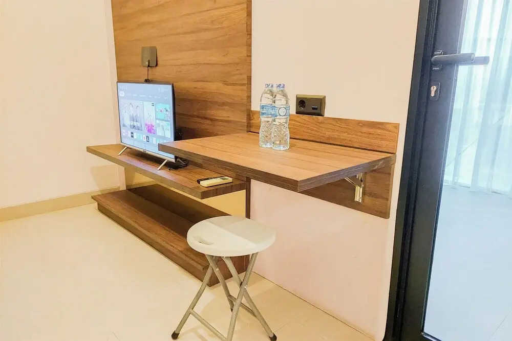 Best Deal And Homey 1Br Apartment Carstensz Residence
