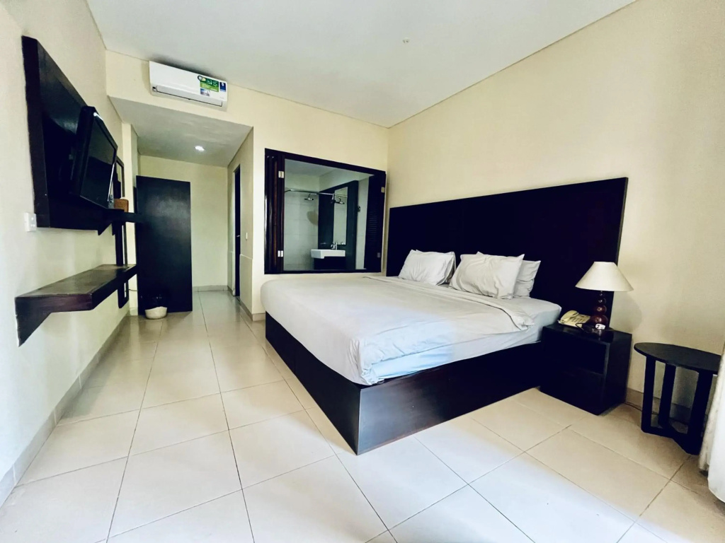 Suris Boutique Hotel