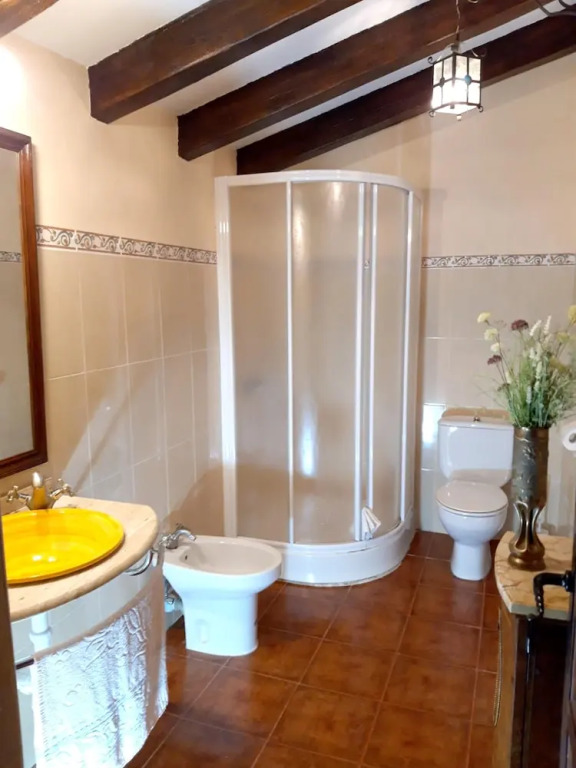 House With 6 Bedrooms in Ivanrey, With Wonderful Mountain View and Enclosed Garden