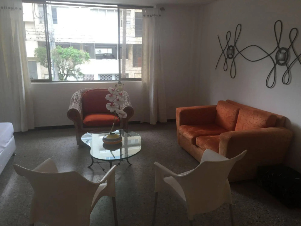 Martin Aparta Suite