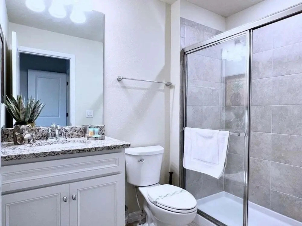 Large 5 Bed Family Townhome With Splash Pool 5 Bedroom Townhouse