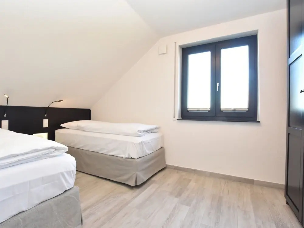 Beautiful Holiday Home in Kühlungsborn Near Sea