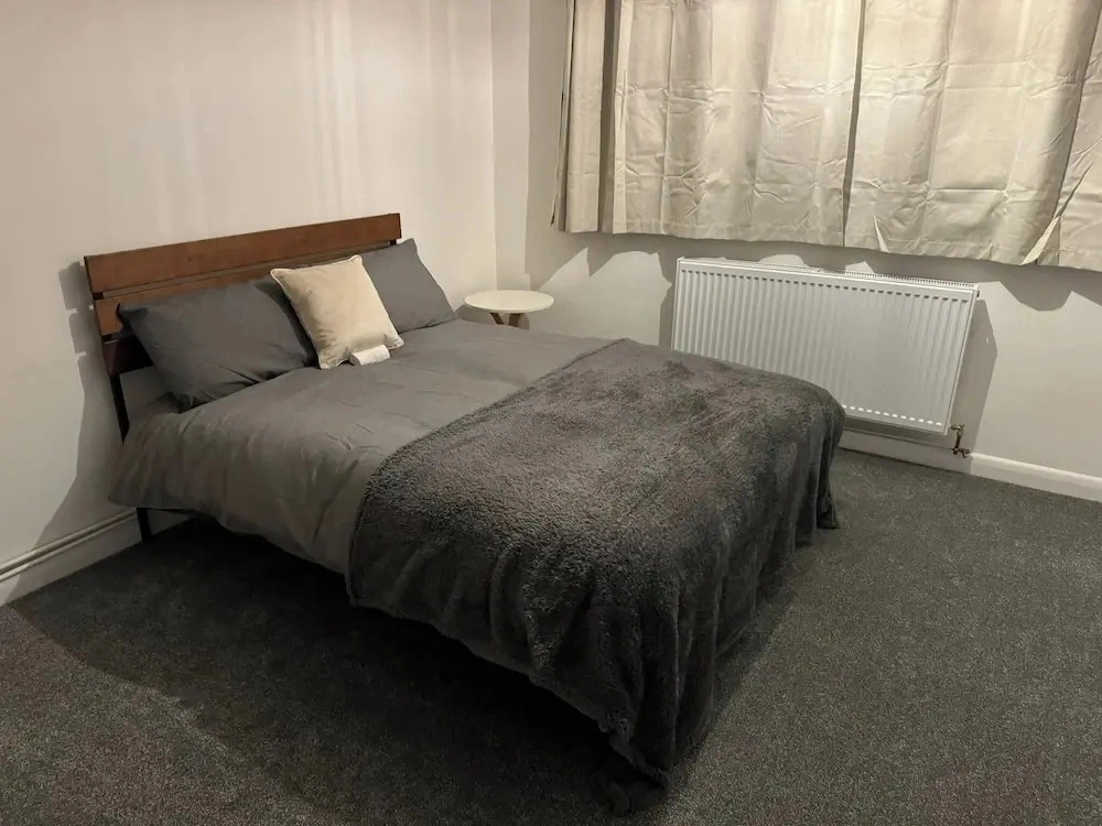 Riverside Retreat in Staines-upon-thames