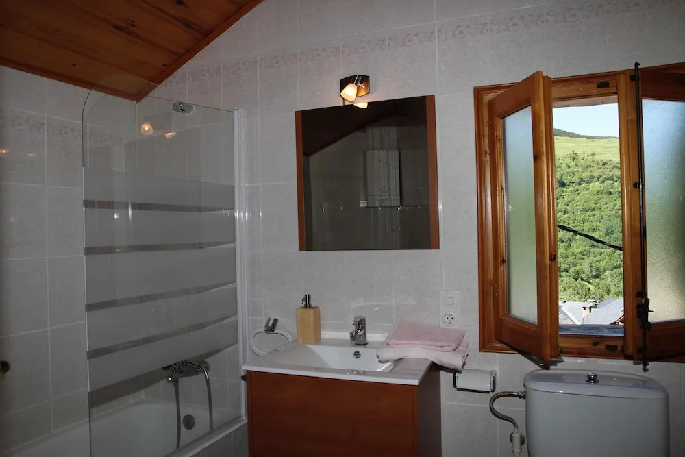Casa Garbot