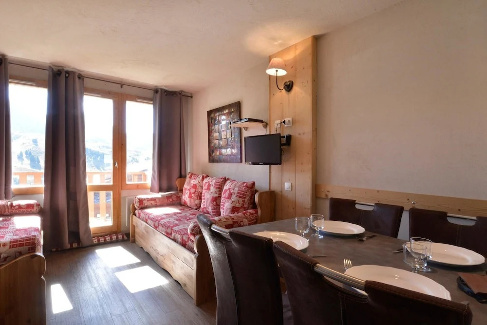 Belle Plagne Apartment for 5 Peoples of 28mâ² on the Slopes And209