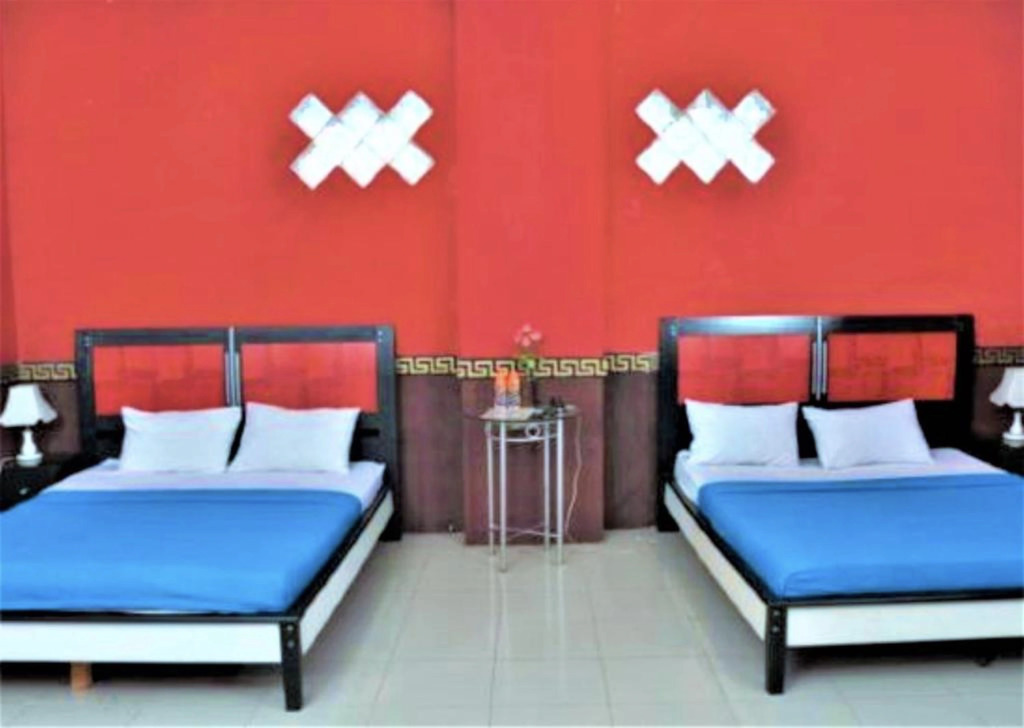RedDoorz Syariah At Santana Stasiun Kepanjen
