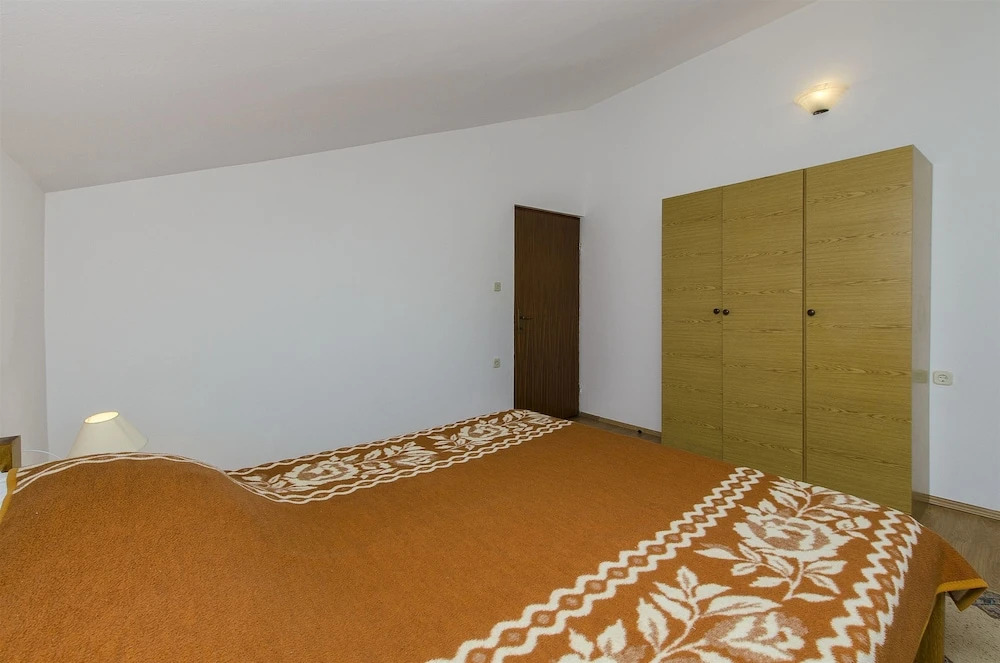 Apartment Petar