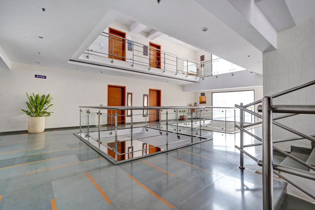 Astra Hotels & Suites - Marathalli