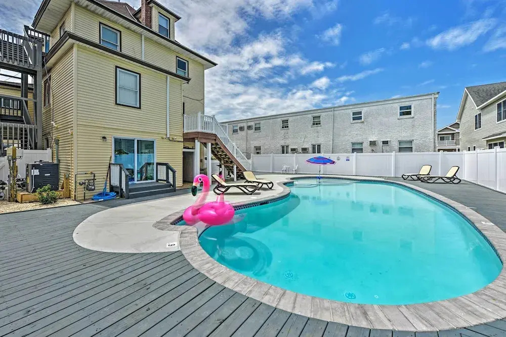 Seaside Wildwood Haven: Walk to Boardwalk/beach!