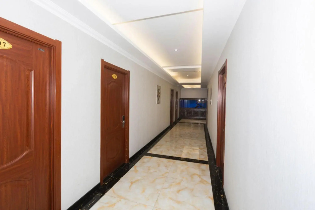 Harbin Yimei Hotel