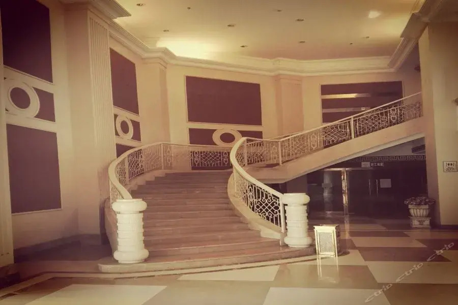 Yayuan Boutique Hotel