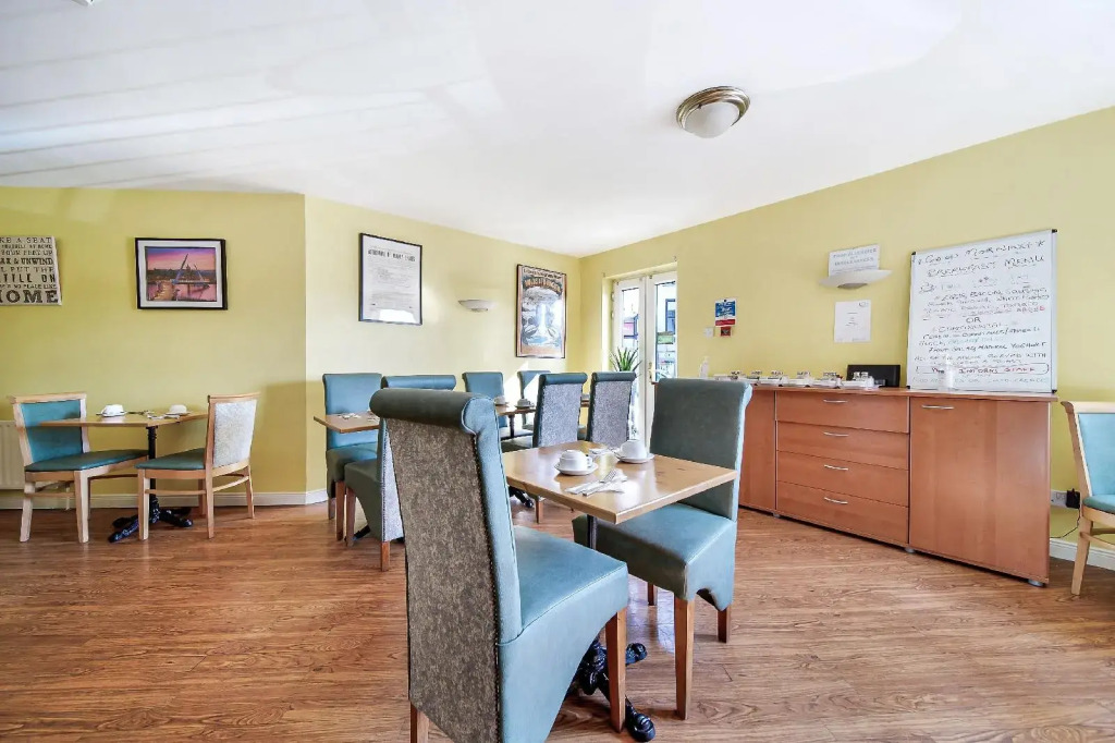 Iona Inn