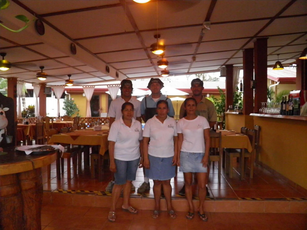 Cabinas El Colibri, Apart Hotel