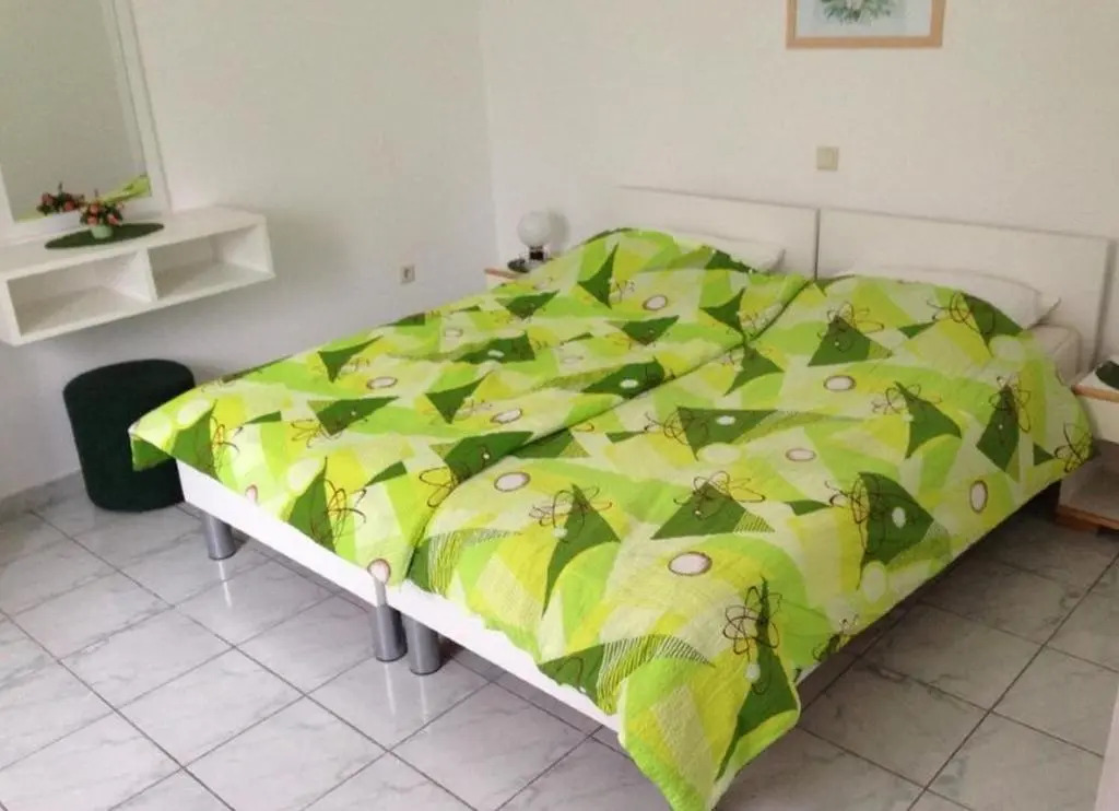 Apartments Kneza Branimira VI - AE1113
