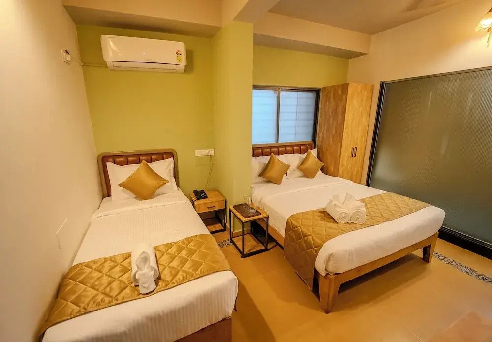 Atithyaa Hotel