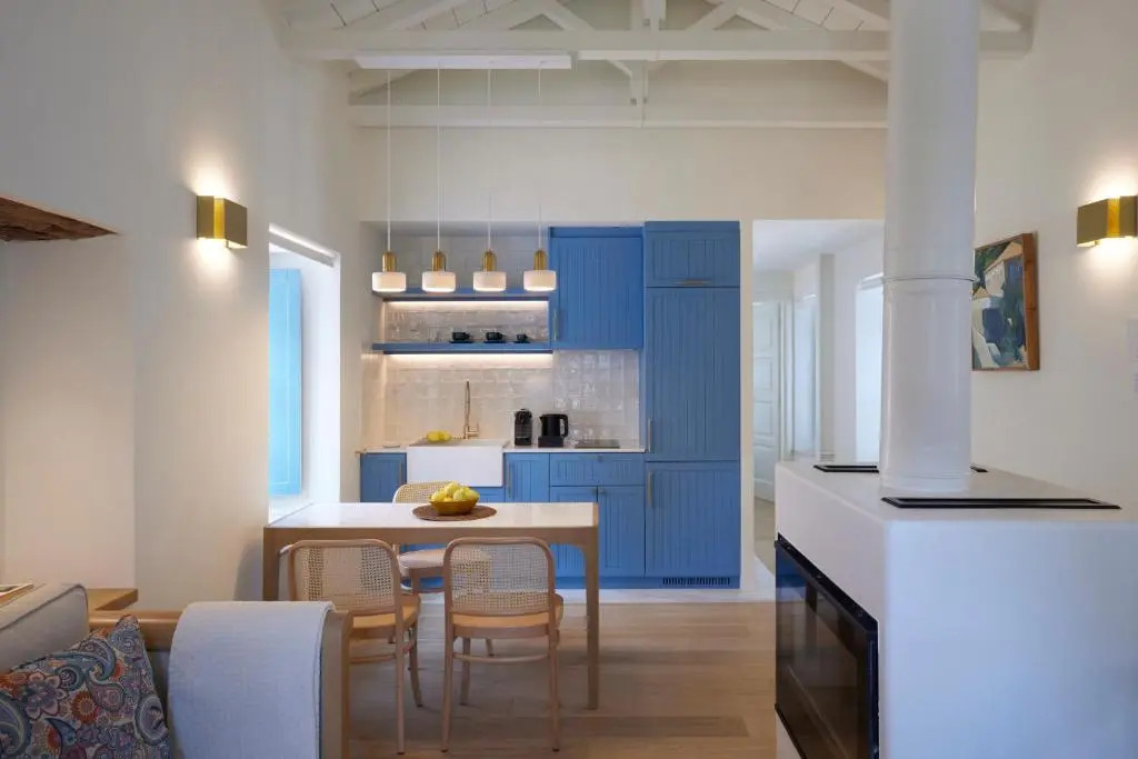 Orloff Legacy Suites Hydra