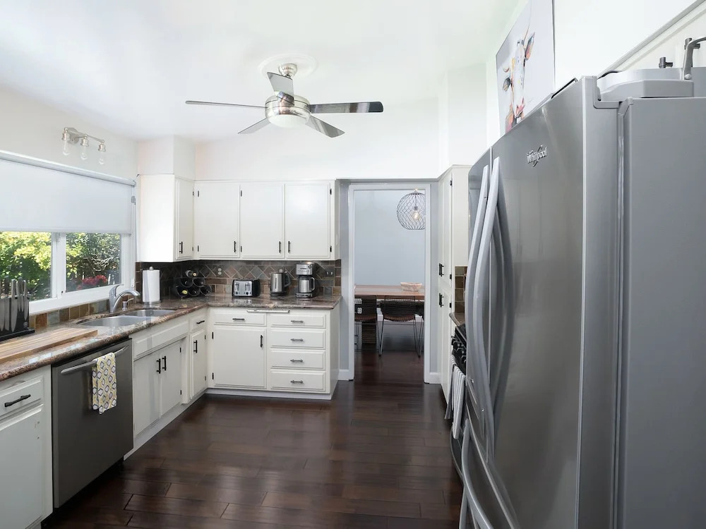 3922 Alexander St Home 4 Bedrooms 3 Bathrooms Home