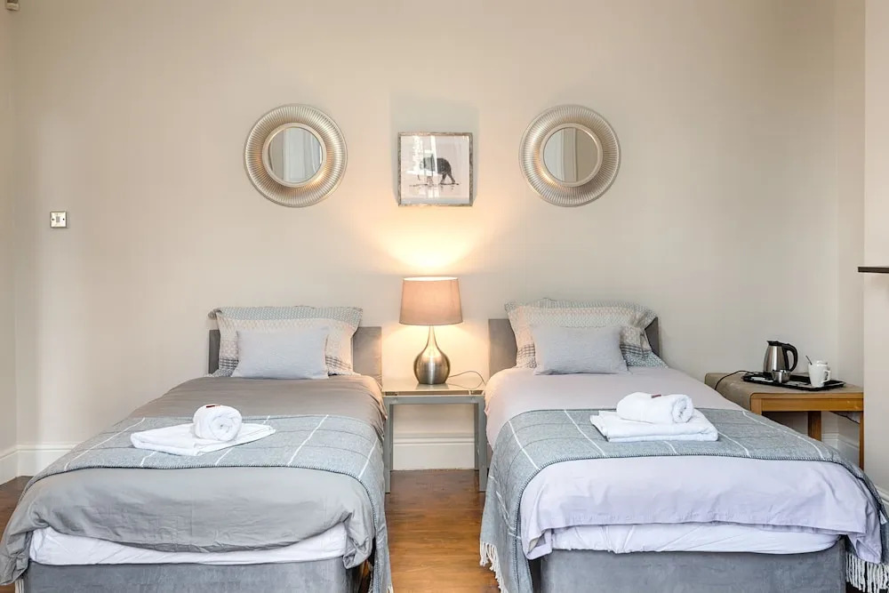 Willows-Cardiff Guest House