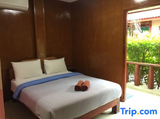 Ruen Nam Khao Resort