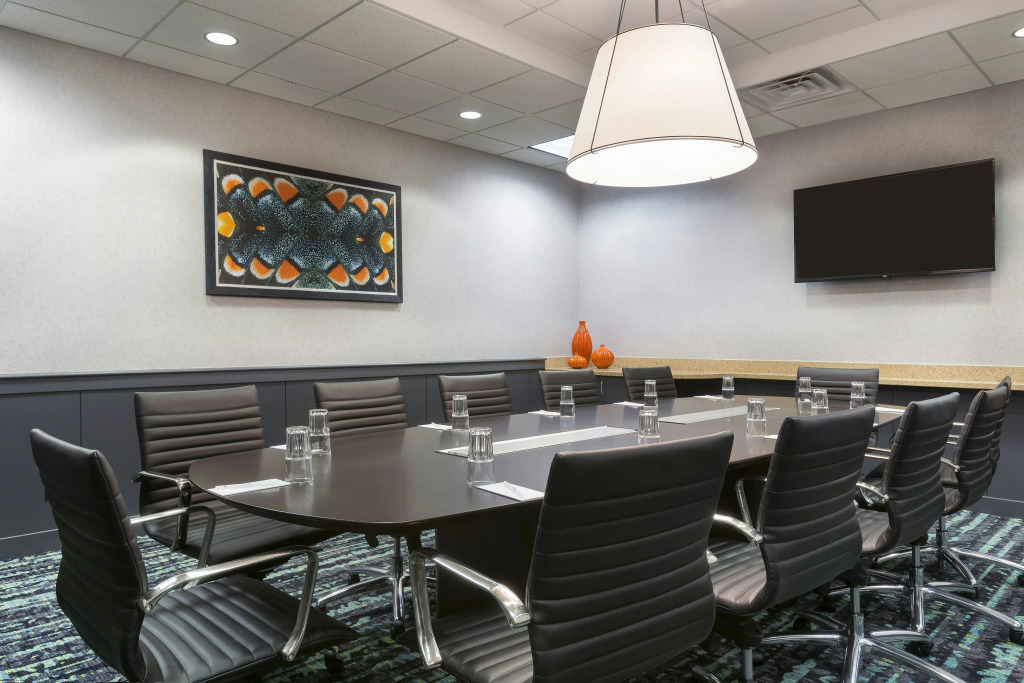 Embassy Suites by Hilton Orlando Airport