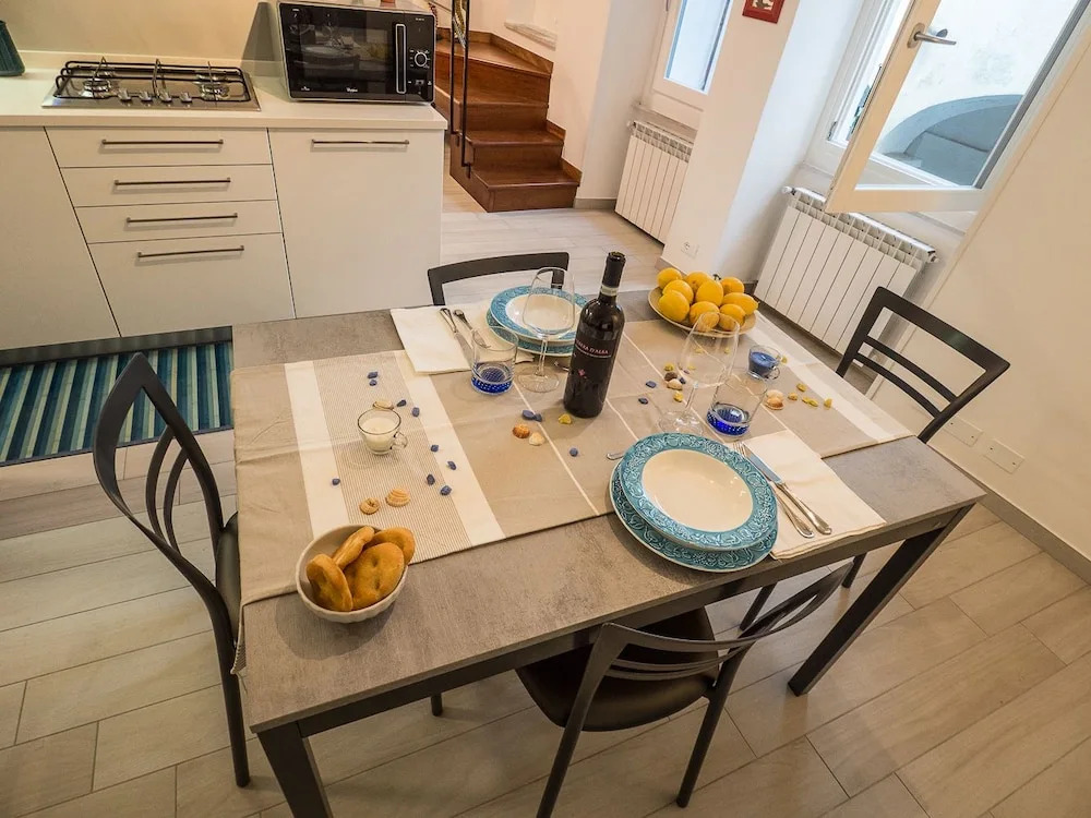 Cornabrugia Patio Apartment