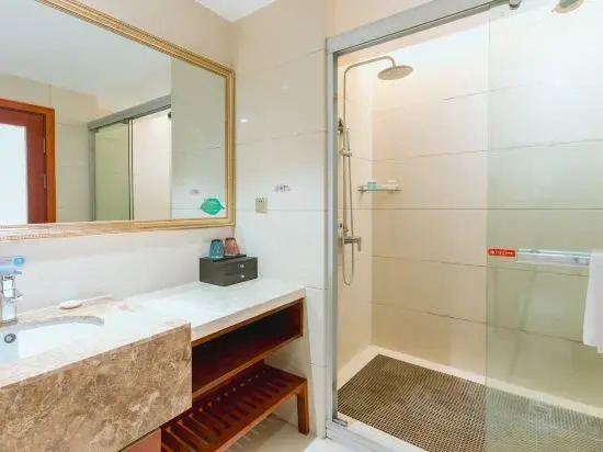 Yin Cheng Business Hotel