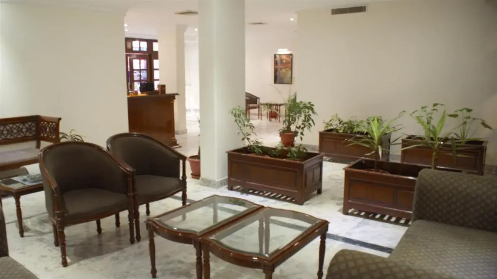 Hotel Alpana @ Har ki Pauri Road