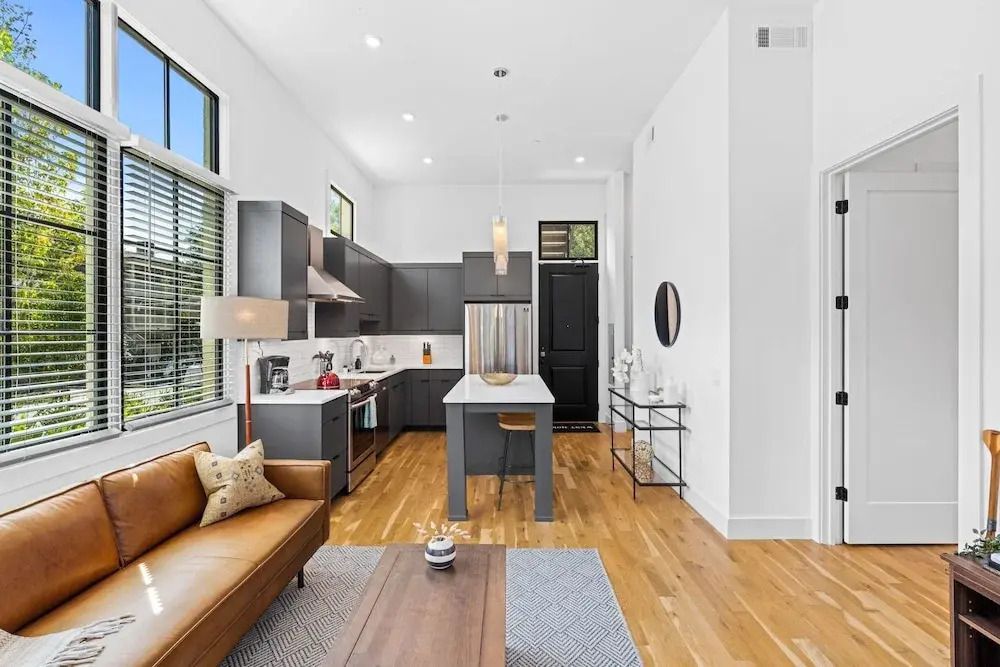 Bonaventure Furnished Apartments