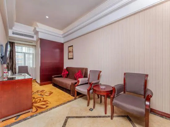 Vienna Classic Hotel (Changde Railway Station)
