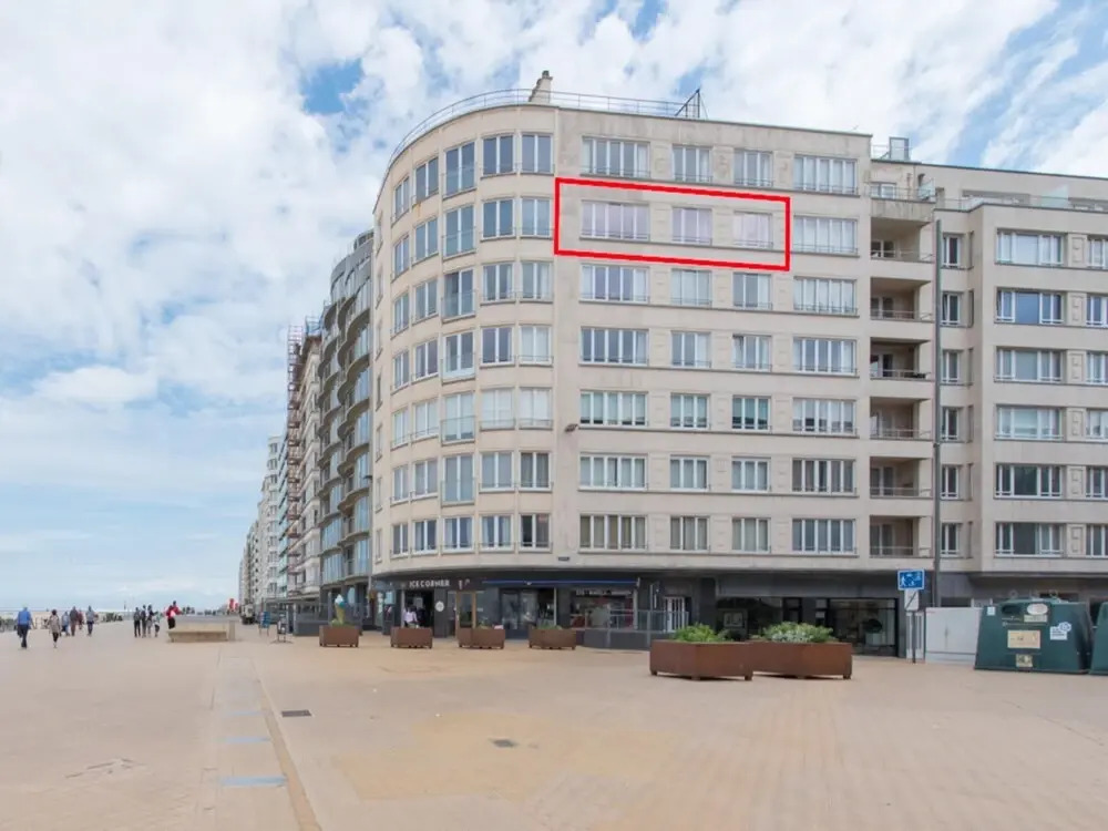 Family Apartment in Ostend Near the sea