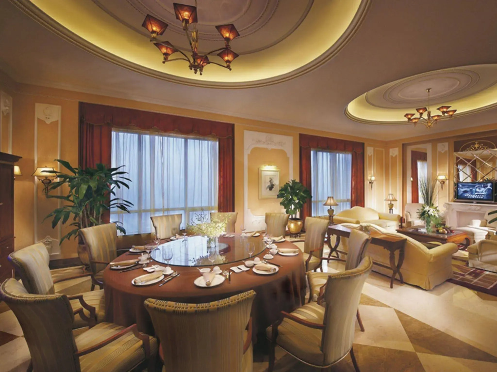 Regal Palace Hotel