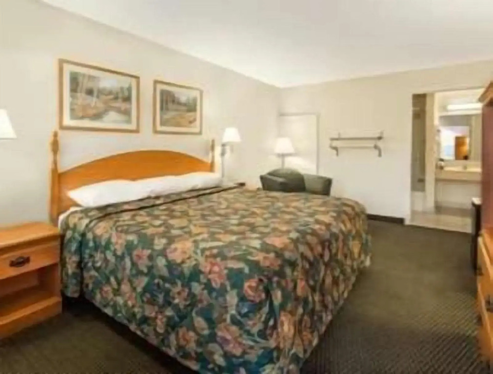 Knights Inn Crawfordsville