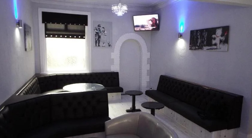 Alfies Hotel