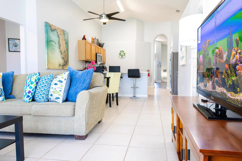 948 Lake Berkley Dr, Kissimmee, US