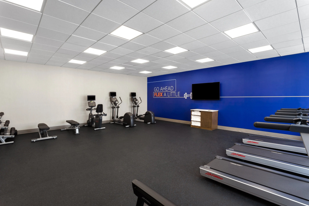 Holiday Inn Express Atlanta Airport - North by IHG