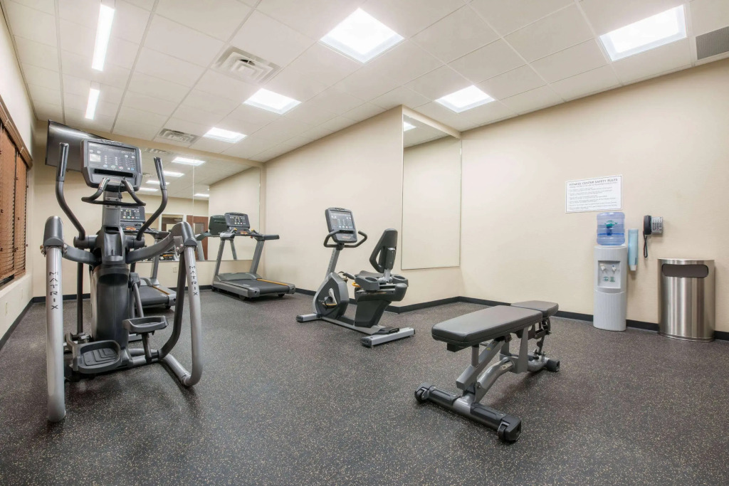 Hawthorn Suites by Wyndham Bridgeport/Clarksburg