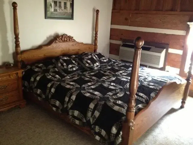 Horse & Buggy Country Inn