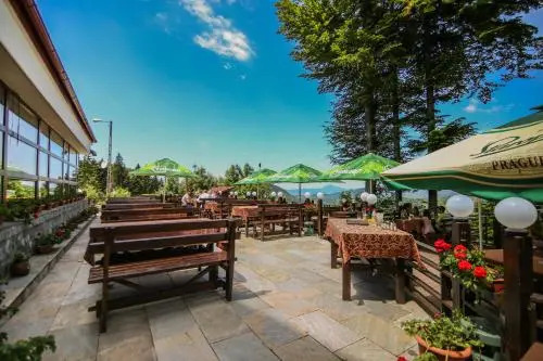 Hotel Piatra Craiului